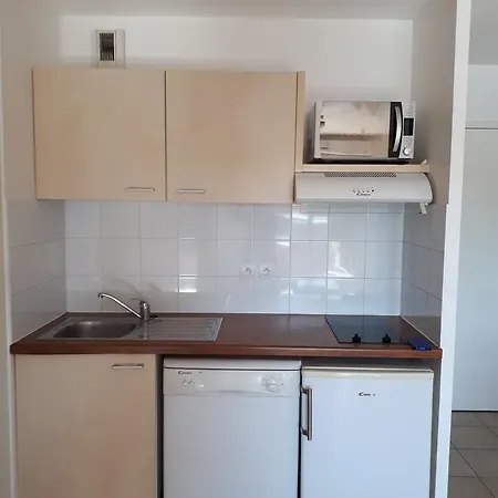 Les Parasols D'argens 假日公园 *