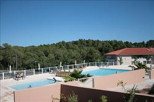Les Parasols D'argens Semesterpark *