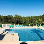 Les Parasols D'argens * Roquebrune-sur-Argens