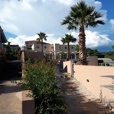 Les Parasols D'argens Ferienpark Roquebrune-sur Argens
