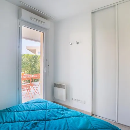 Les Parasols D'argens